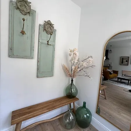 La Caresse De L'amarante Apartment